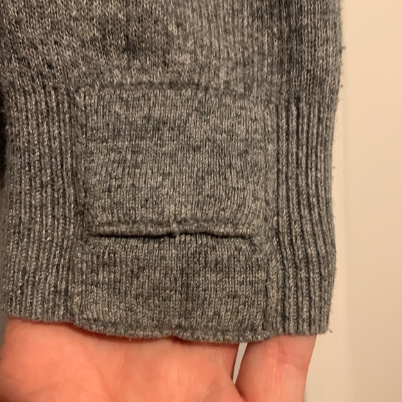 Lululemon gray cardigan with hood - Picture 4 of 4